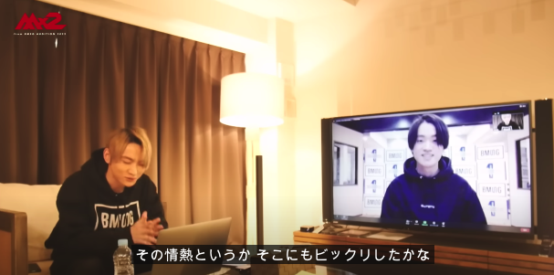mazzelのkairyuがsky-hiとテレビ越しにオーディションを受けている画像